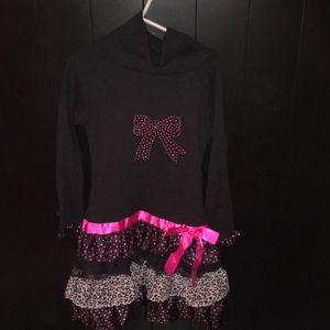 BLACK TURTLE NECK, GIRLS DRESS,